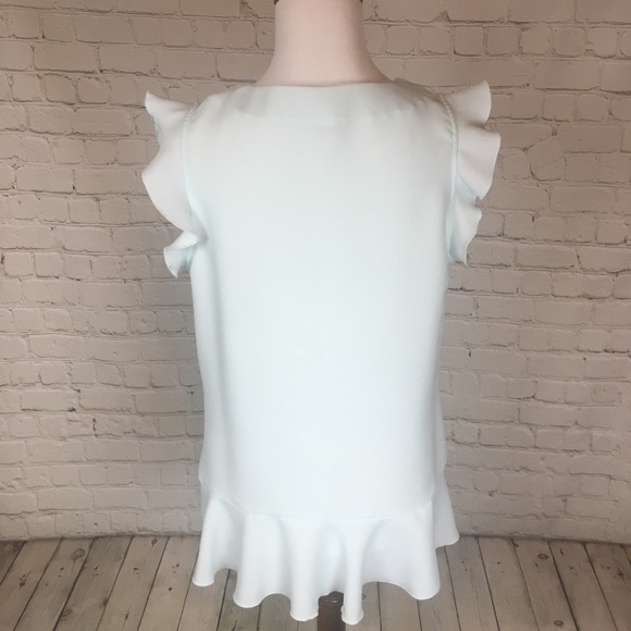 Romantic V-Neck Ruffled Blouse - Picture 3 of 4